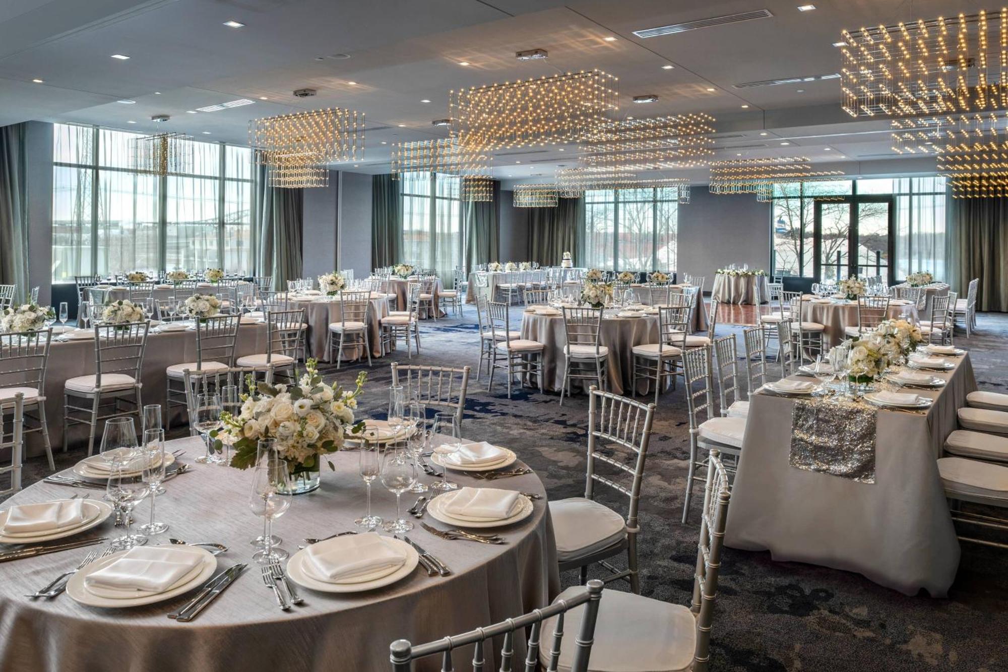 Ac Hotel By Marriott Portsmouth Downtown/Waterfront Экстерьер фото
