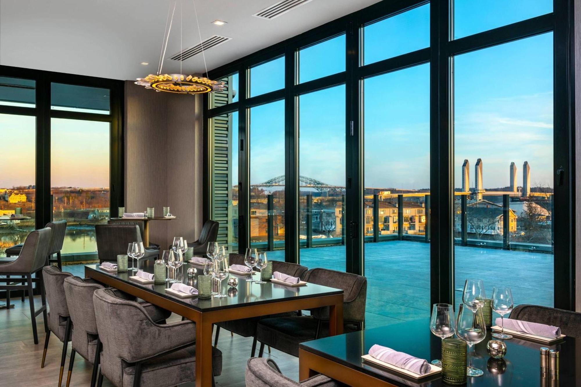 Ac Hotel By Marriott Portsmouth Downtown/Waterfront Экстерьер фото